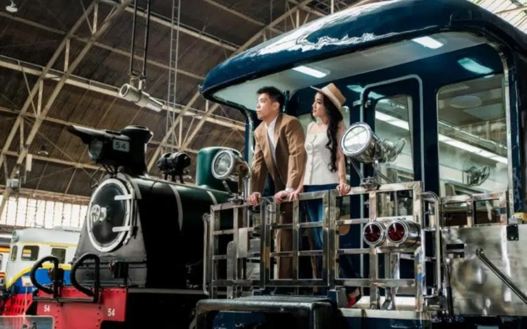 The Blue Jasmin Train - Thaïlande