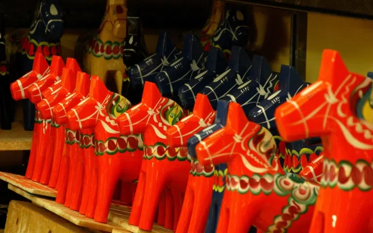 Dalécarlie en Train : Au Fil des Traditions suédoises - Suède > Allemagne